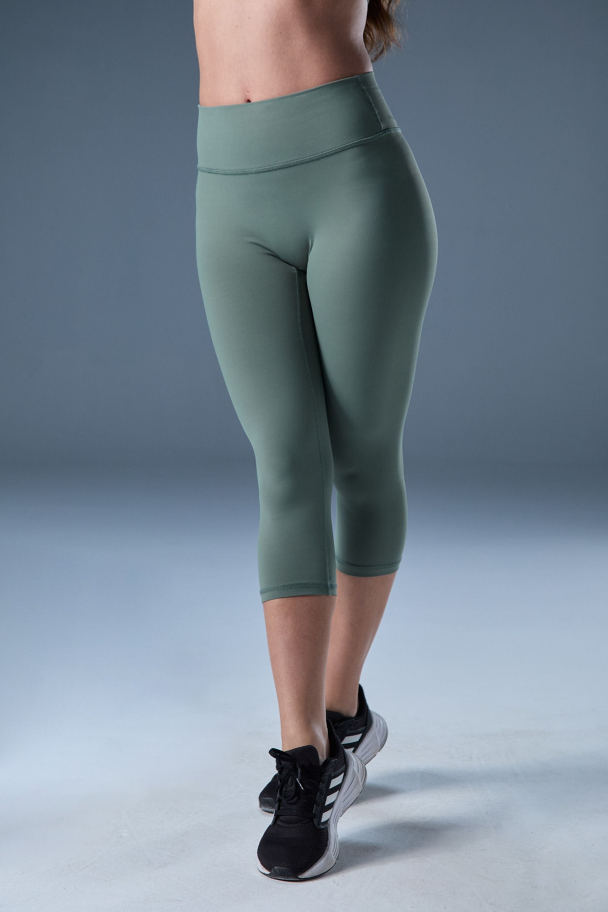 Croppantgreen1.jpg