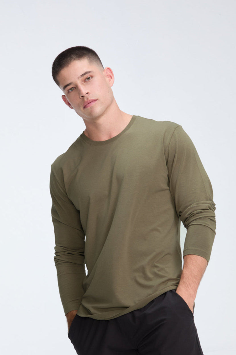 ENE252245.jpg