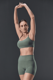 Training Short | FLŌ - Forest Green