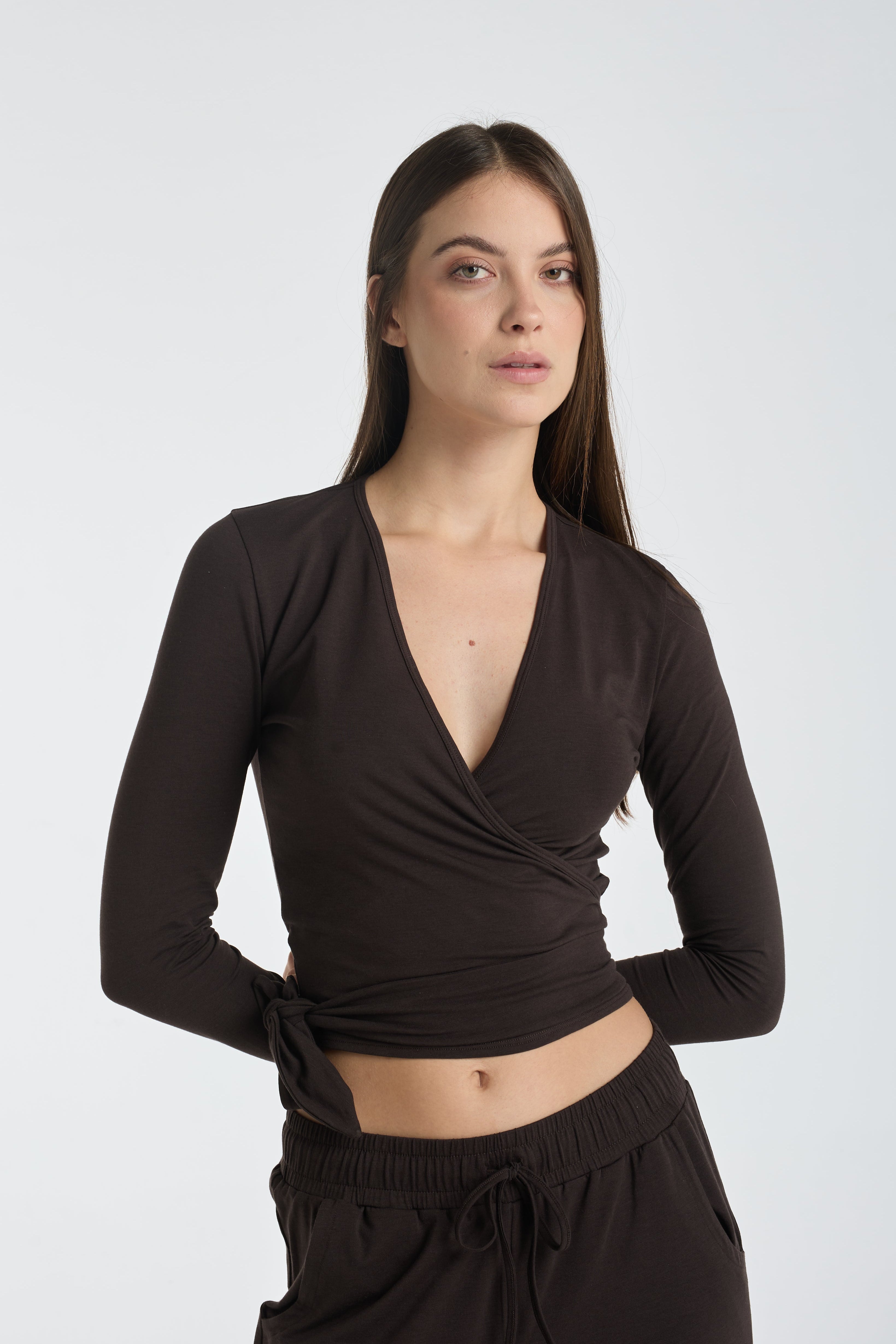 Lazo crop tee | Algaknit - Dark Chocolate