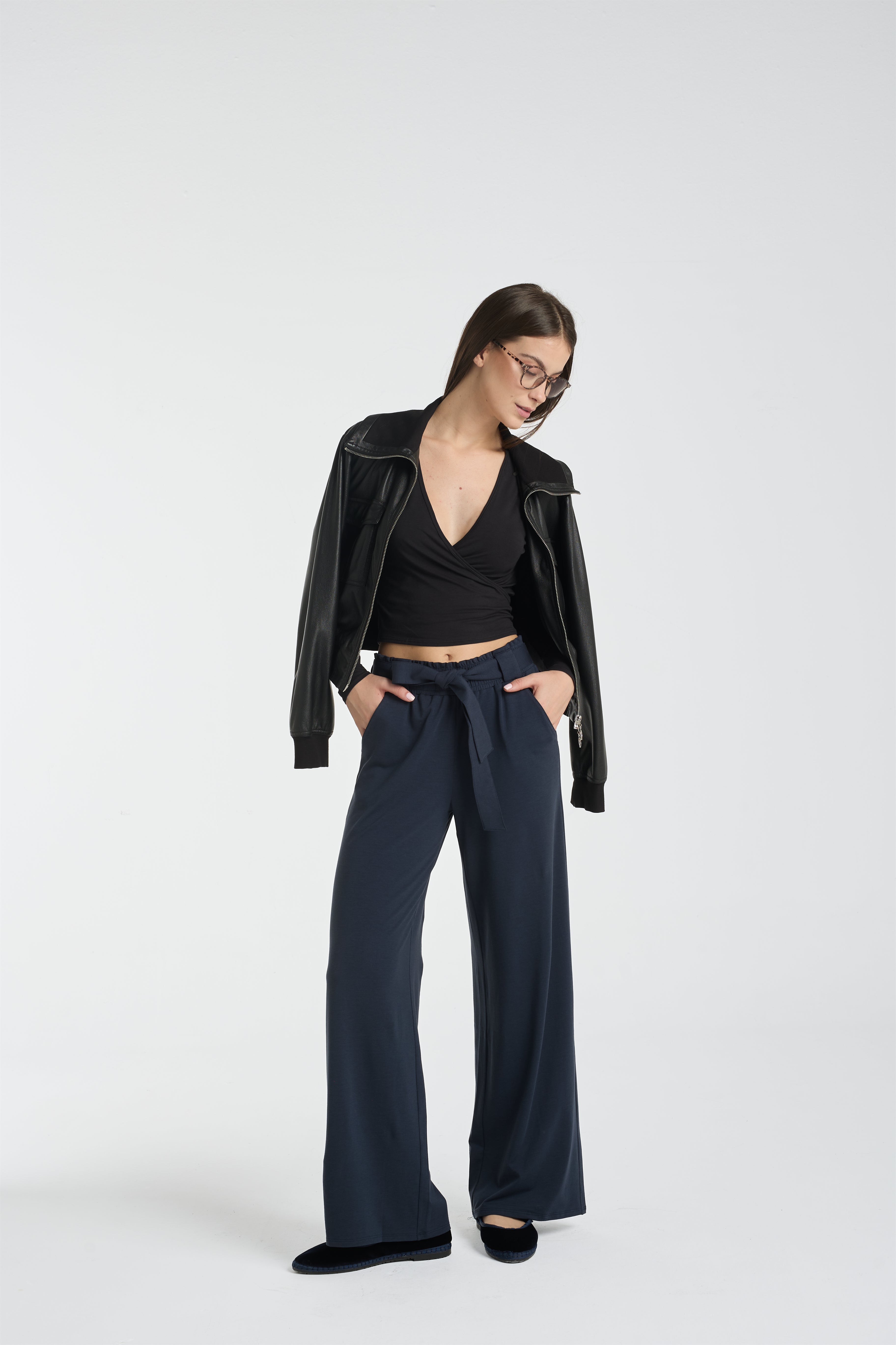 Lazo crop tee | Algaknit - Black