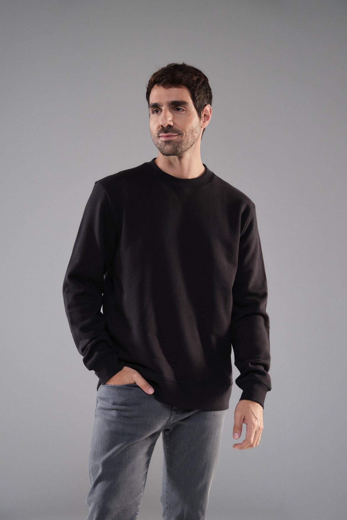 U.N.I Heavy Crew Neck - Black