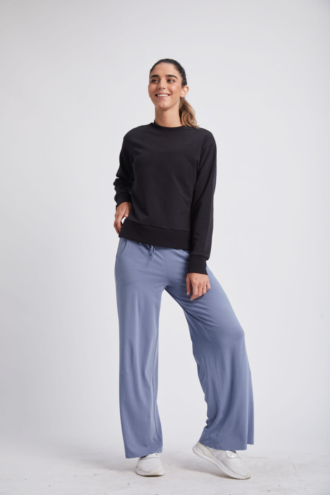 Light Vent Sweatshirt - Black
